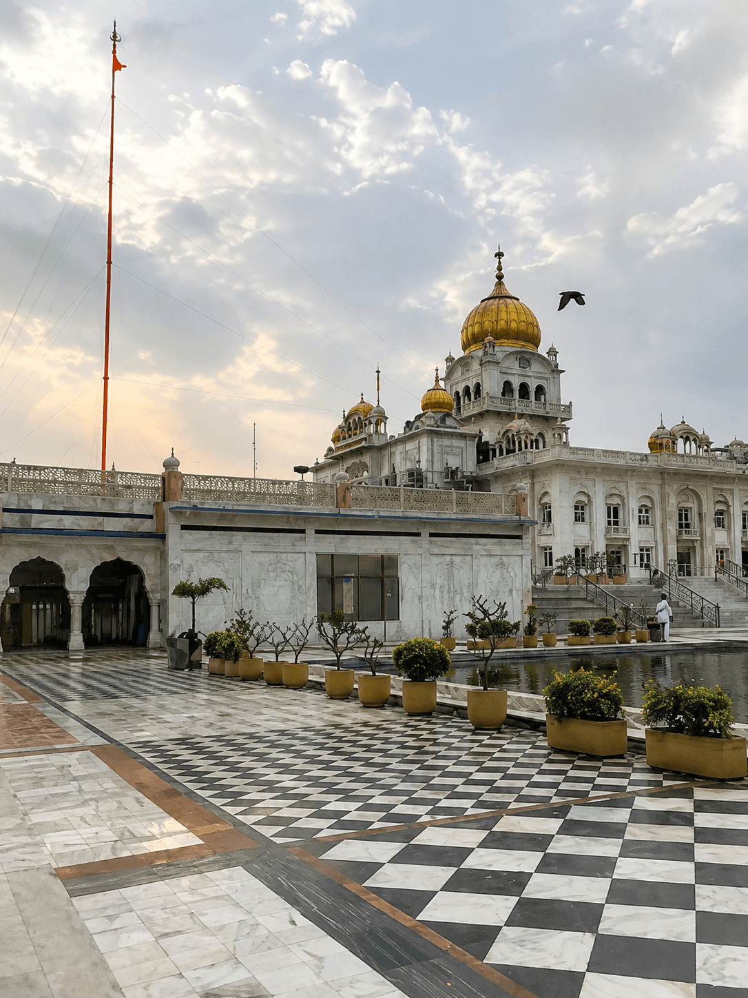Delhi Temples and Spiritual Sites Day Tour hero (real)