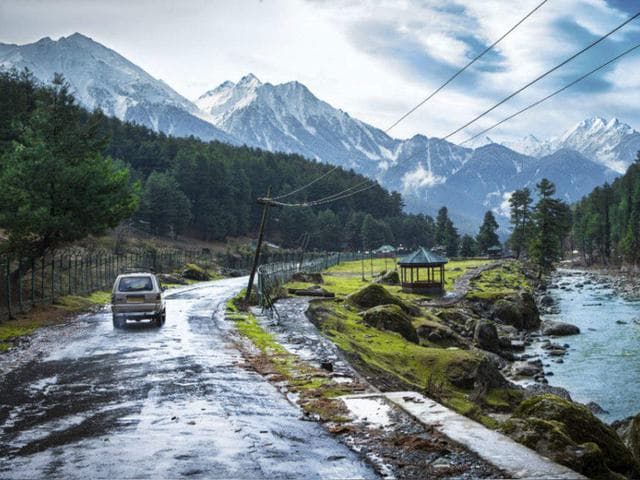 Riveting Himachal Tour in 6 Days hero (real)